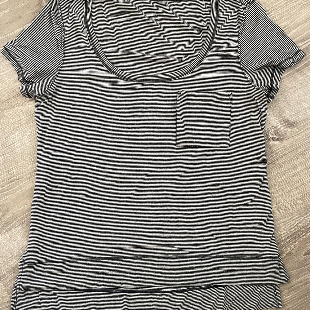 Lululemon Perfect Layer Tee View 3